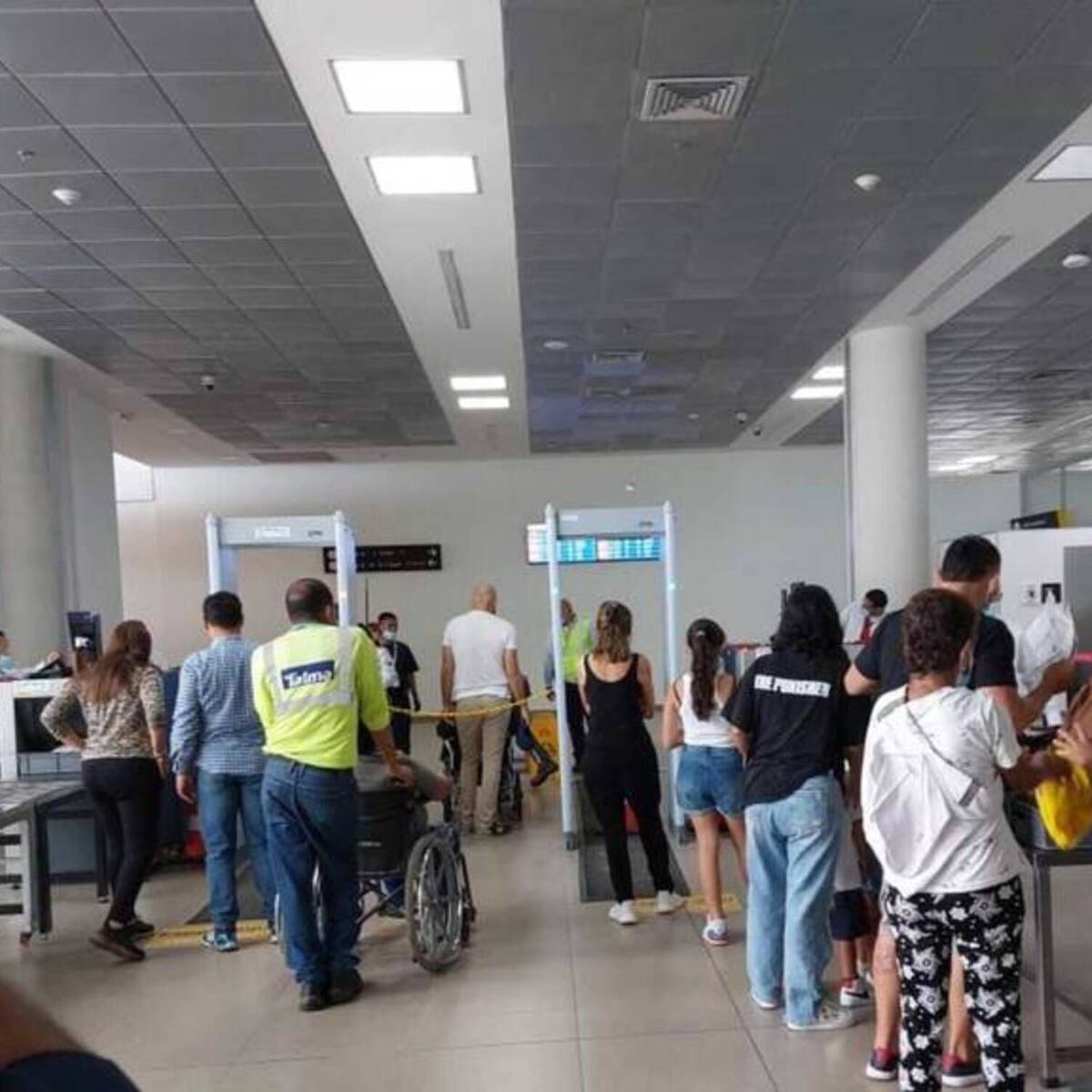 German Vargas Lleras denunció agresión a su hija en el aeropuerto de Santa Marta