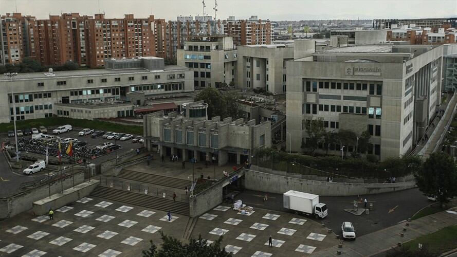 El CTI de la Fiscalía General inspecciona las sedes de la multinacional brasileña Odebrecht y la constructora Ruta del Sol (Consol). Foto: Colprensa