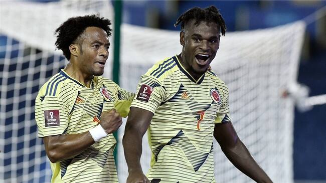 Nueva camiseta de la Selección Colombia. Foto: Gabriel Aponte/Getty Images