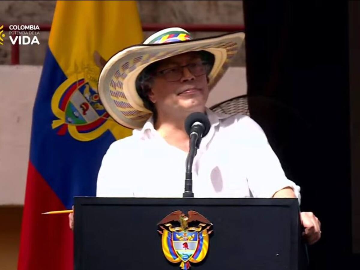 Si eso fuese cierto este presidente se tenía que ir hoy: Petro por confesiones de su hijo