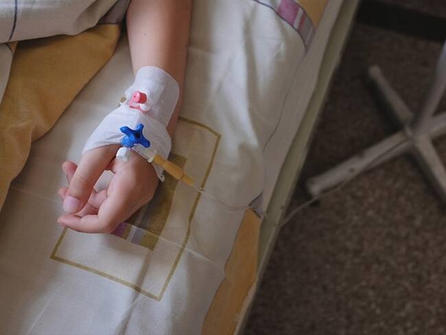 La menor está en estado crítico porque las balas afectaron el pulmón y diafragma. Foto: Getty Images