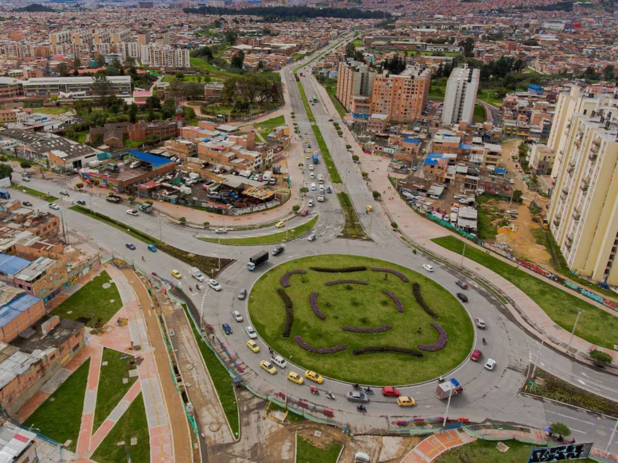 Aprueban estatutos de la Agencia Regional de Movilidad para Bogotá-Cundinamarca.