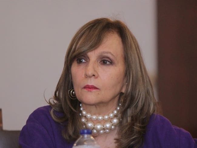 Las senadoras Ángela María Robledo. Foto: Colprensa