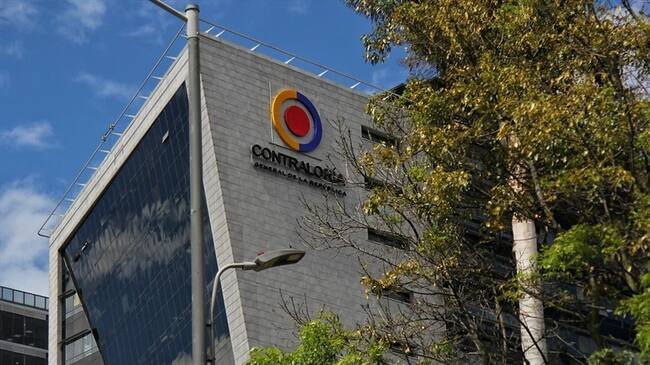 Entidades estatales no han reportado las obras inconclusas ante la Contraloría. Foto: Colprensa / ÁLVARO TAVERA