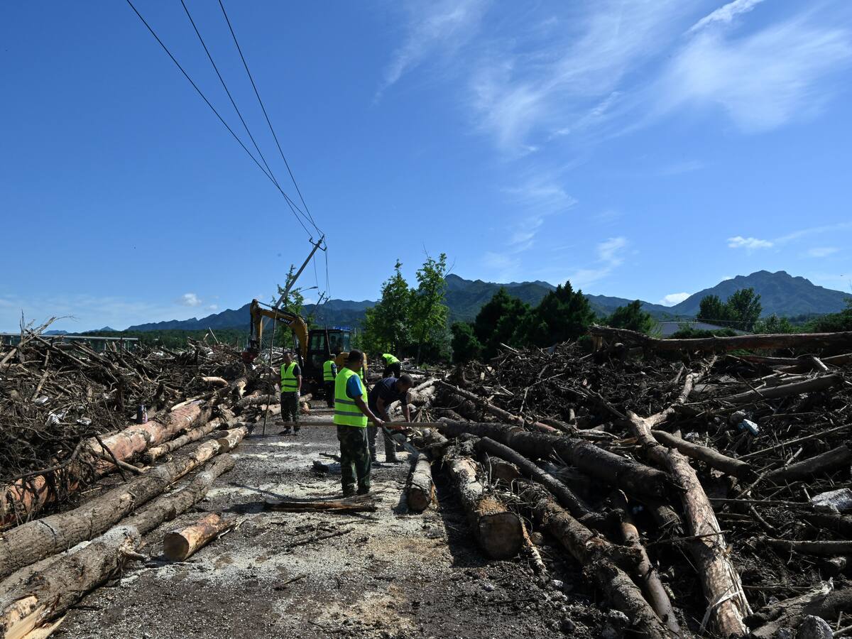 Subió a ocho los muertos por un deslizamiento de tierras en el norte de China