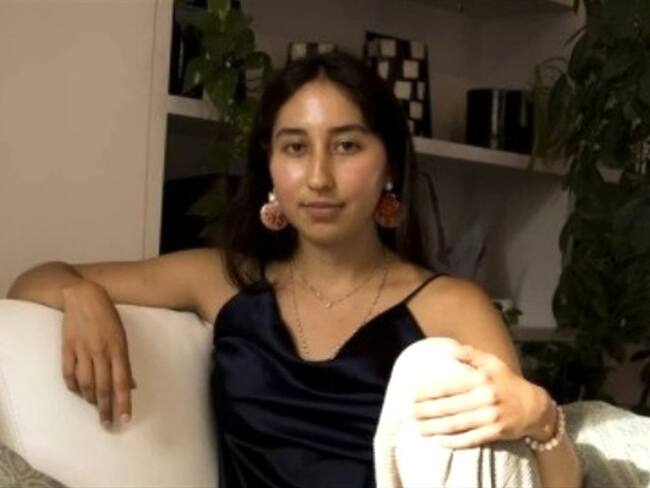 Una colombiana es la ganadora del Premio Pierre Cardin de Escultura en París