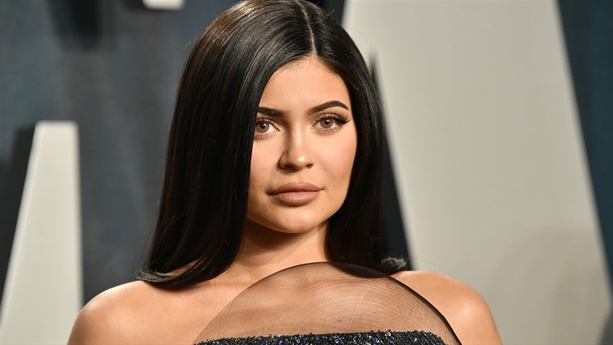 Kylie Jenner compartió fotos en bikini dentro de una piscina . Foto: Frazer Harrison/Getty Images