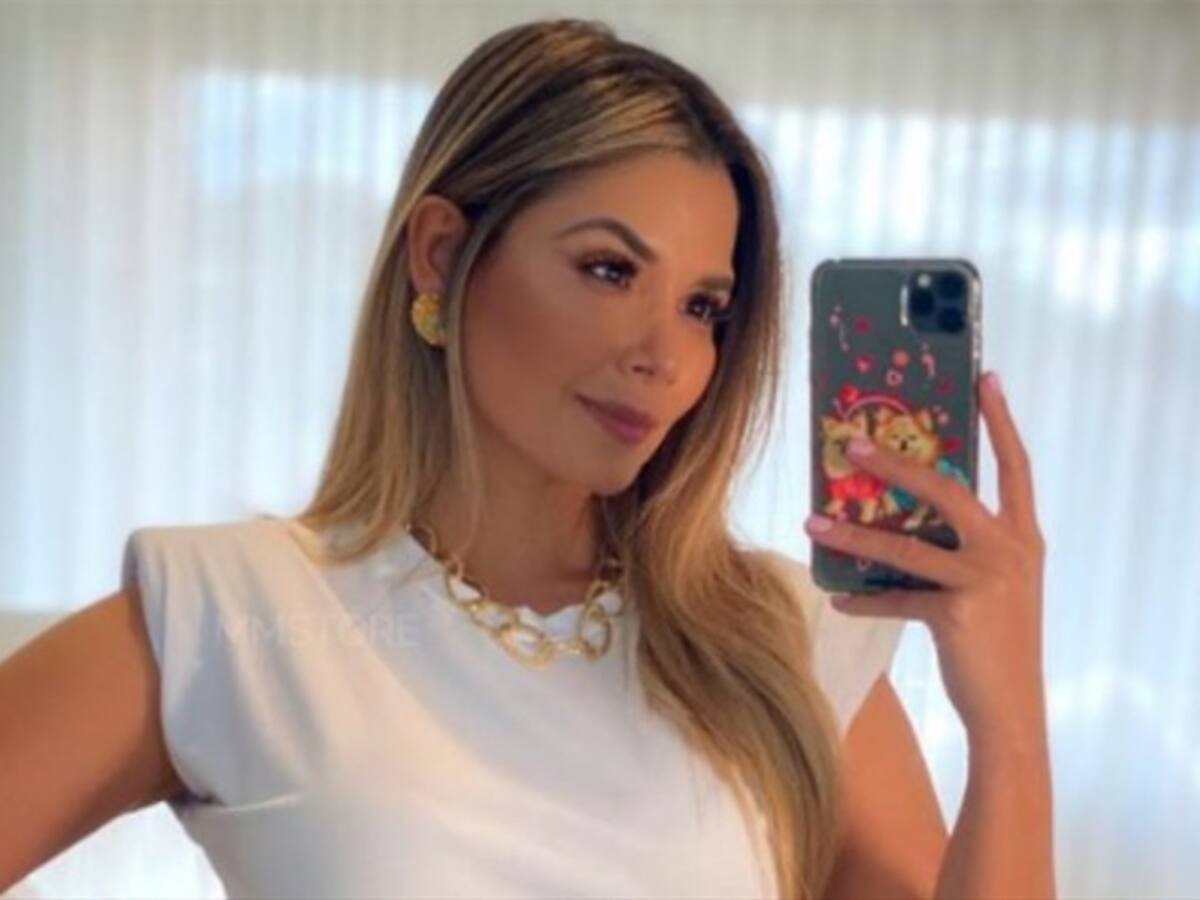 Melissa Martínez sufrió aparatoso accidente al caerse de unas escaleras