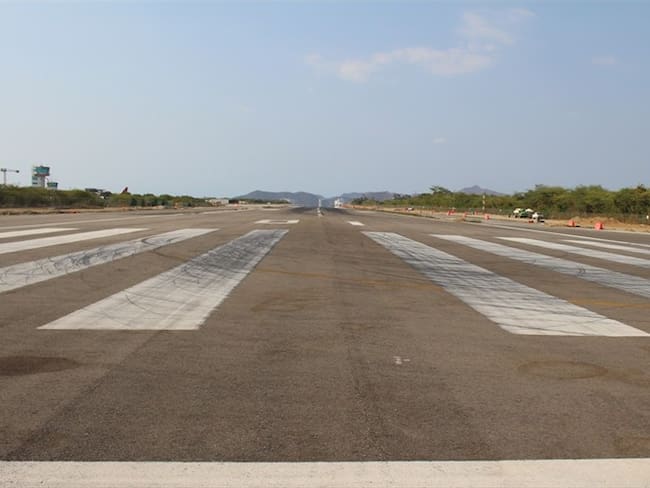 Pista del Aeropuerto Simón Bolívar de Santa Marta. Foto: Colprensa