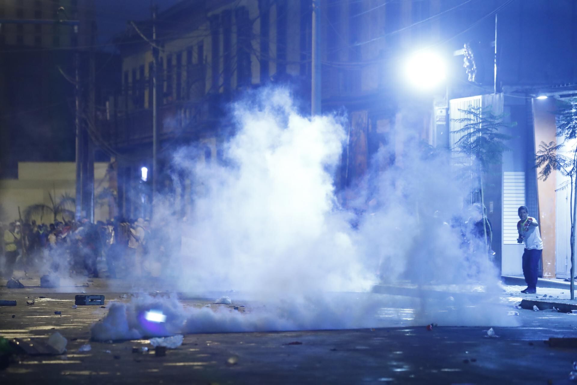 Protestas en Perú. Foto: EFE/ Hugo Curotto