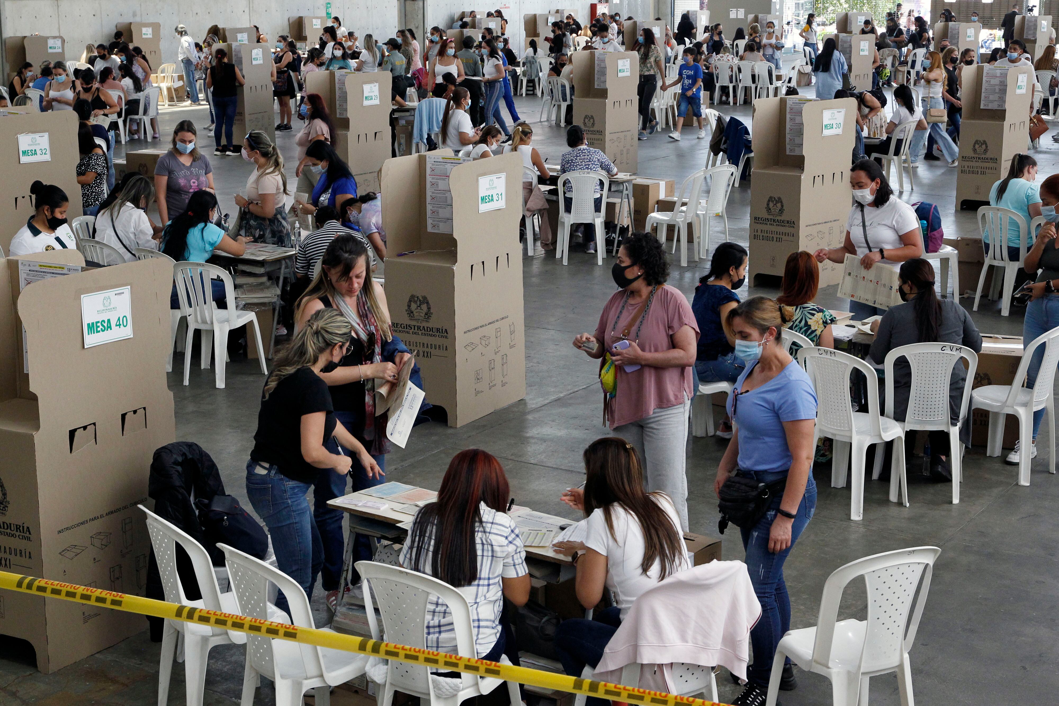 Votaciones en Colombia. (Photo by Fredy Builes/Getty Images)