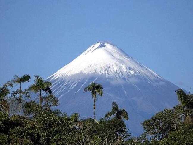 Volcán Sangay en Ecuador | Foto: EFE