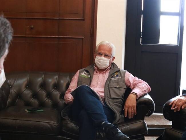 El alcalde de Popayán se reunió con delegados de Blumont para hablar de la problemática . Foto: Alcaldía de Popayán
