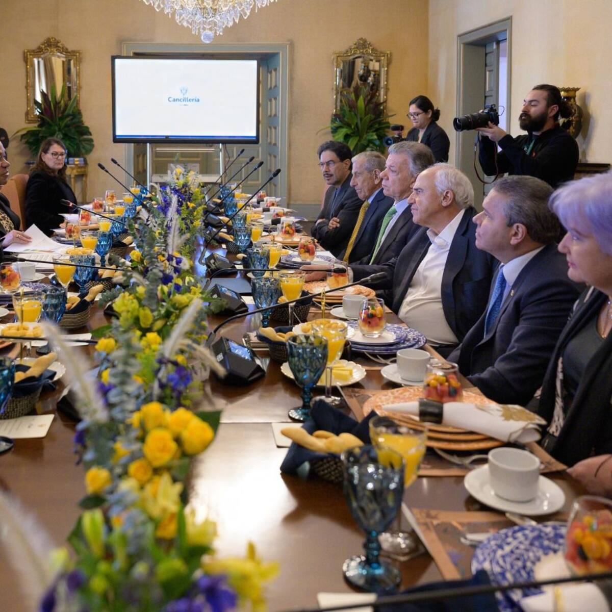 Habrá nueva reunión de la Comisión Asesora de Relaciones Exteriores con presencia de Petro