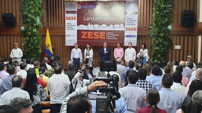 Con la puesta en marcha de la ZESE se espera mayor inversión nacional y extranjera.. Foto: Presidencia