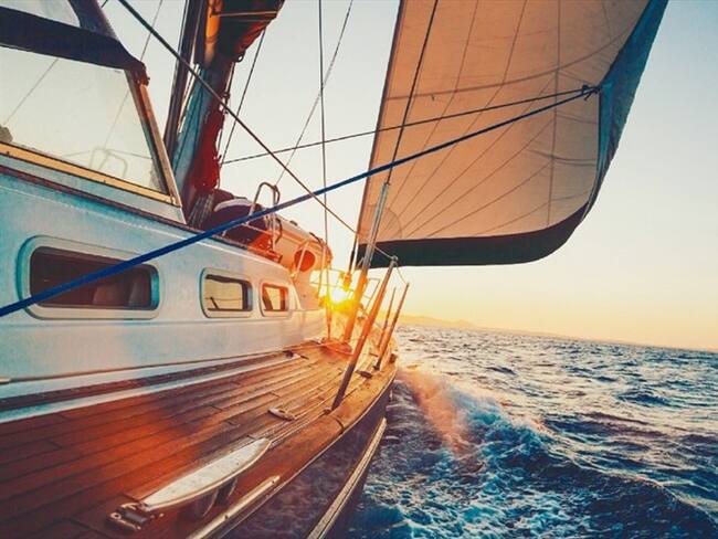 Imagen de referencia de un yate en el mar. Foto: W Radio