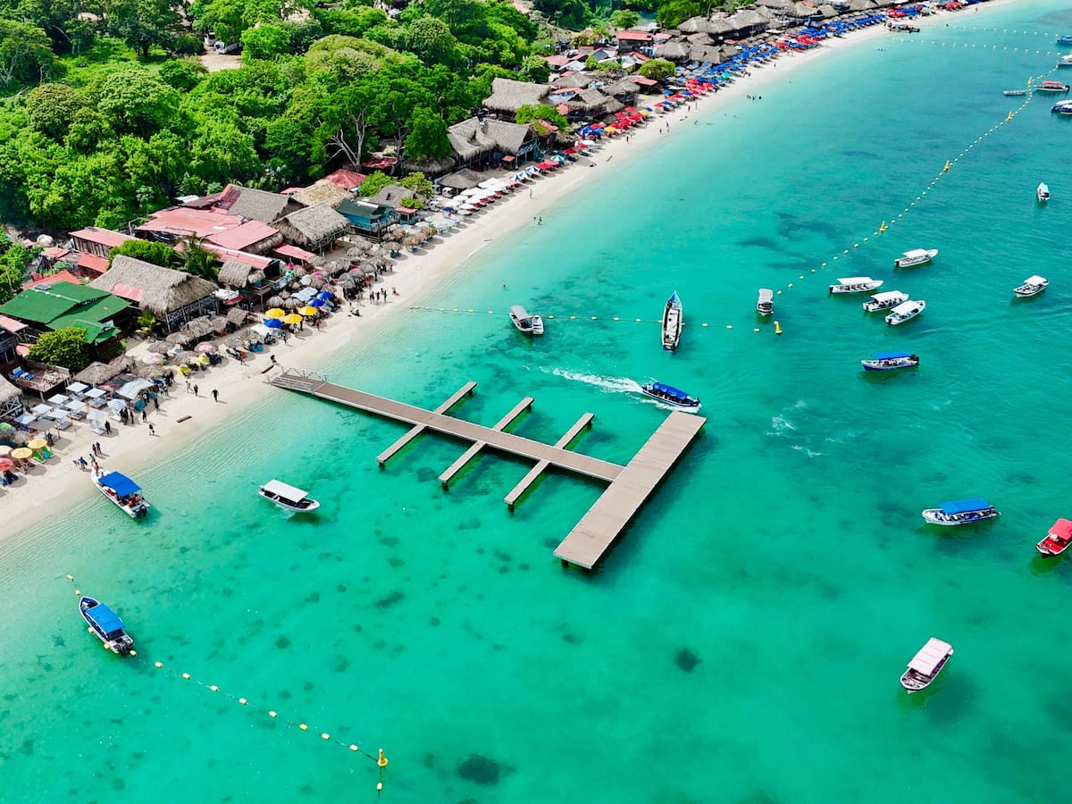 Playa Blanca ya cuenta con un nuevo muelle turístico para la llegada de embarcaciones