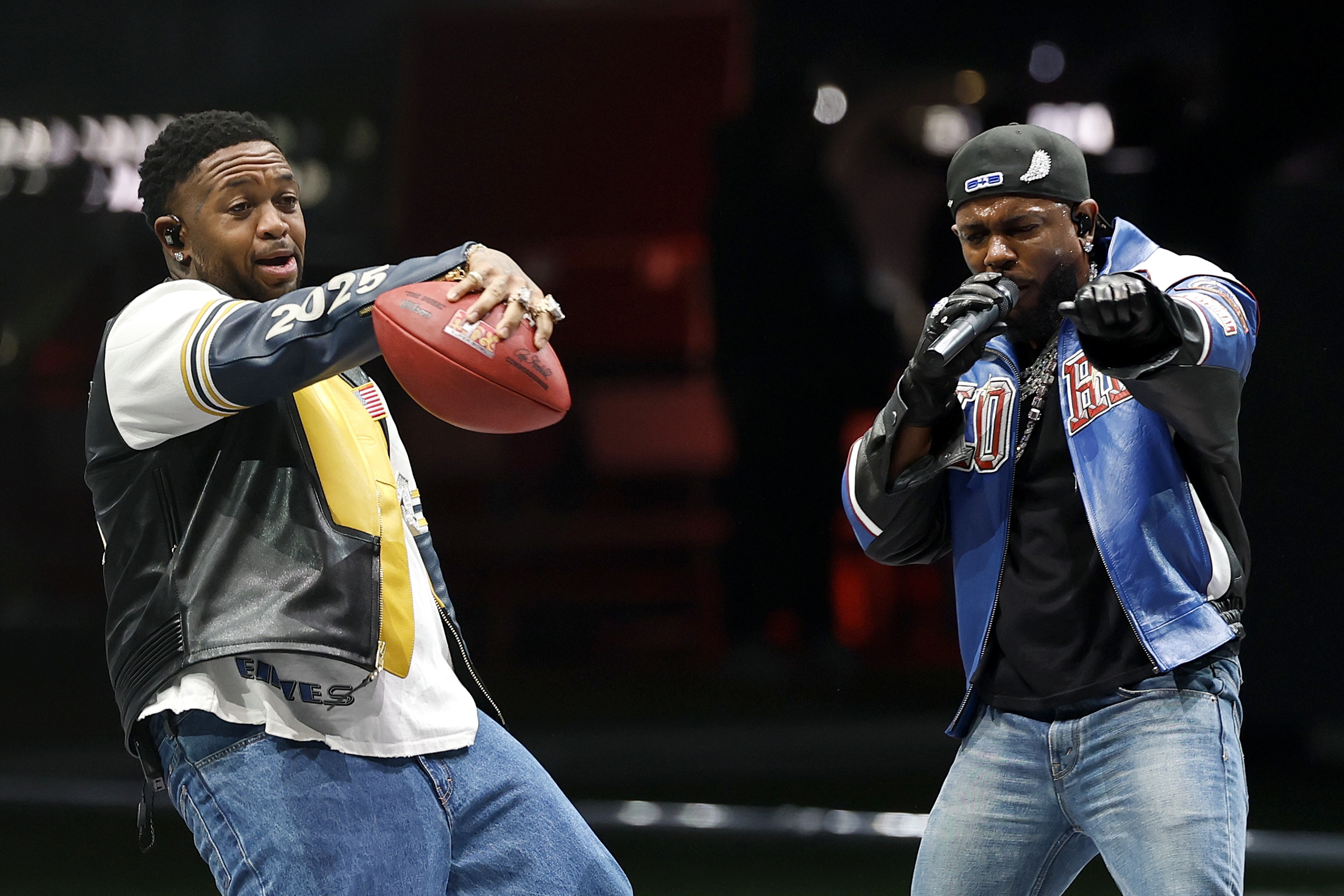  Kendrick Lamar en el show de medio tiempo del Super Bowl 2025. Foto: EFE.