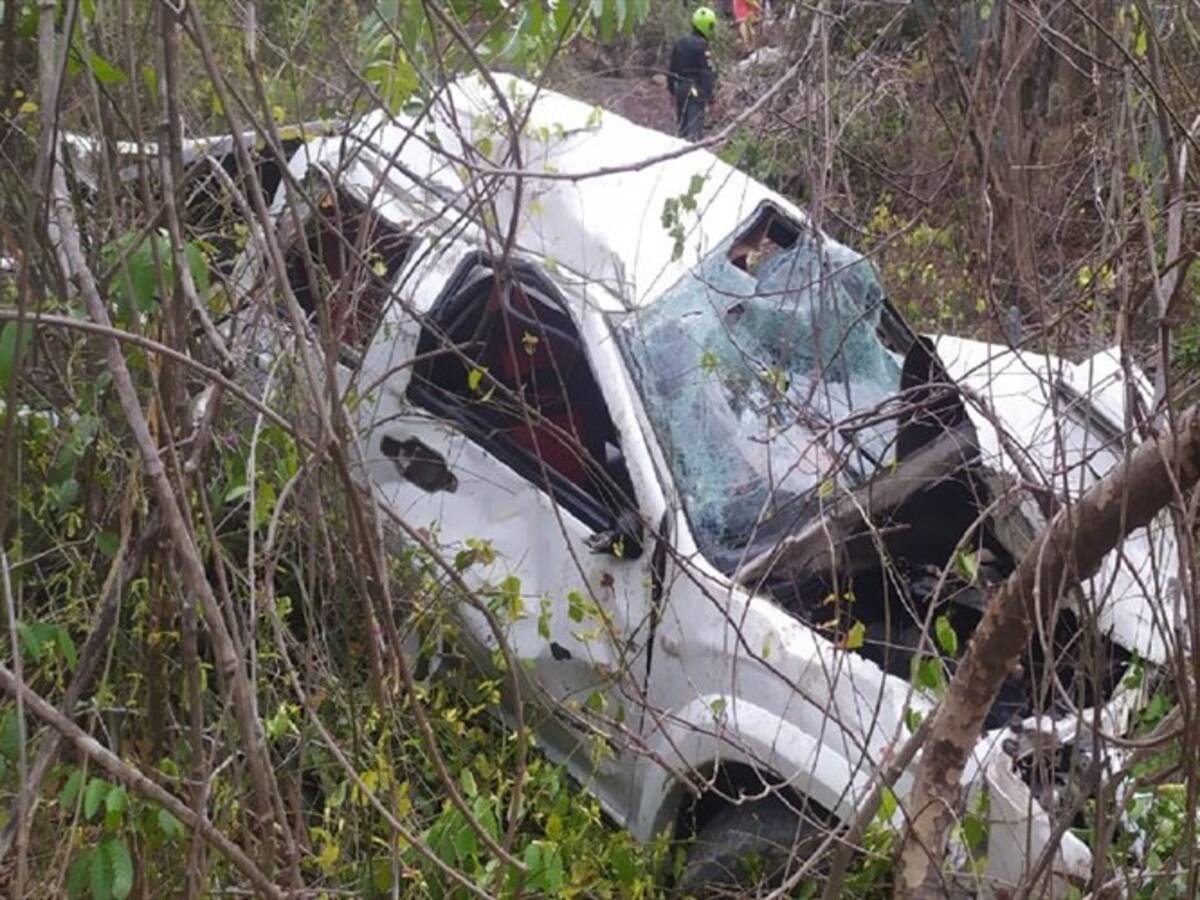 Accidente de tránsito en Jordán,Santander, dejó tres personas muertas