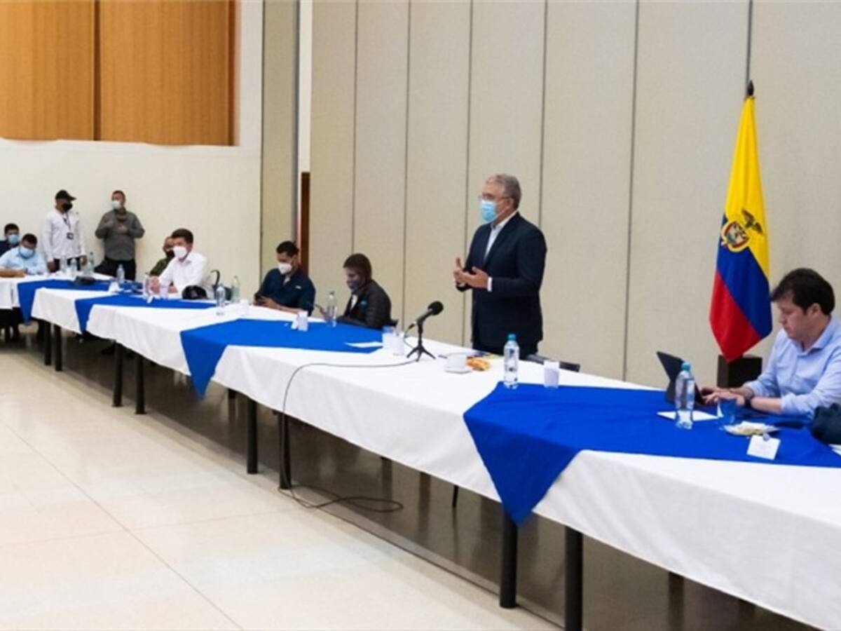 Duque anuncia educación superior pública gratuita para estratos 1, 2 y 3