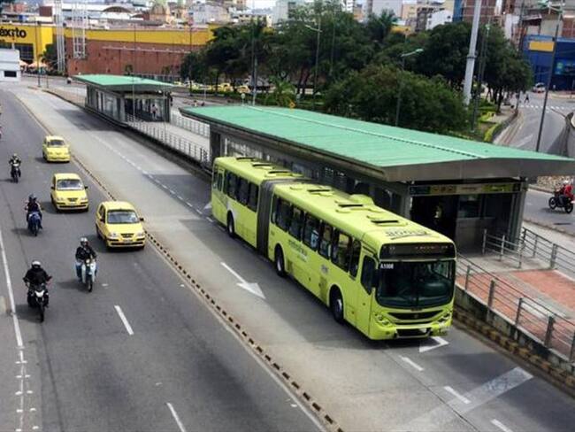 Auxiliar de Policía fue atacado cuando evitaba que un hombre se colara en Metrolínea. Foto: Metrolínea