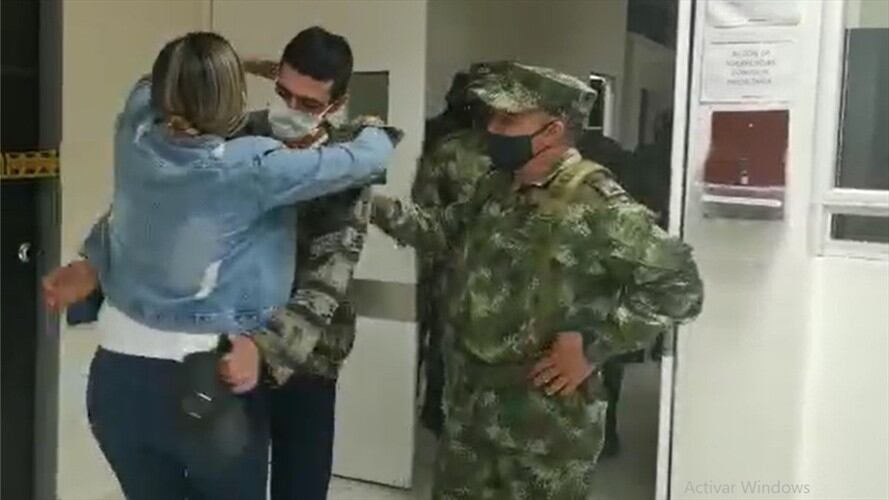 El uniformado afronta una investigación por haber abandonado su unidad militar . Foto: Ejército Nacional