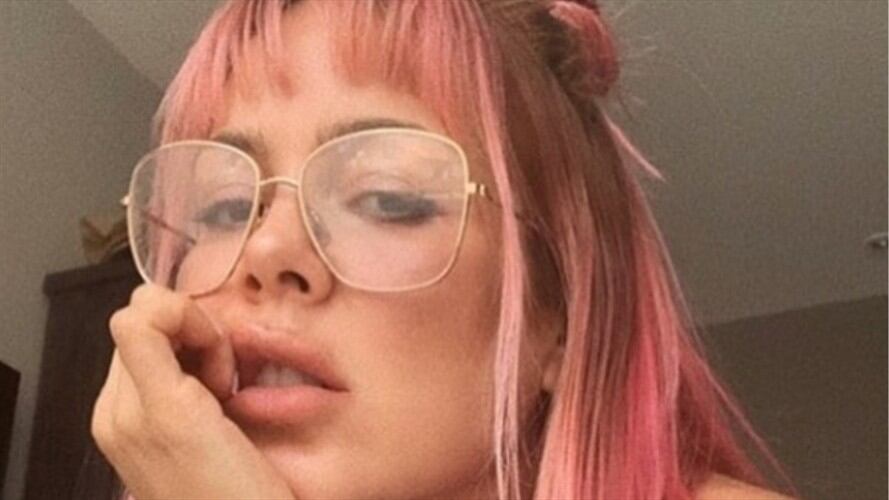 Natalia París respondió a la SIC por polémica del dióxido de cloro. Foto: Instagram: @nataliaparisartist