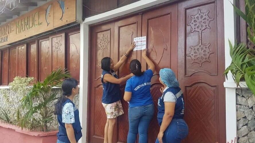 El restaurante El Gran Manuel, con más de 40 años de tradición culinaria, fue sellado por la Secretaría de Salud Distrital. Foto: Secretaría de Salud