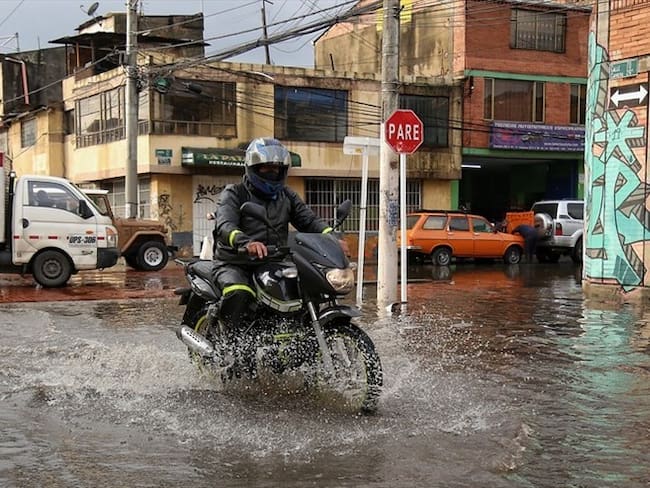 El Ideam mostró unas proyecciones del incremento de lluvias de alrededor del 20 % en la mayoría de los lugares del país. Foto: Colprensa - Camila Díaz