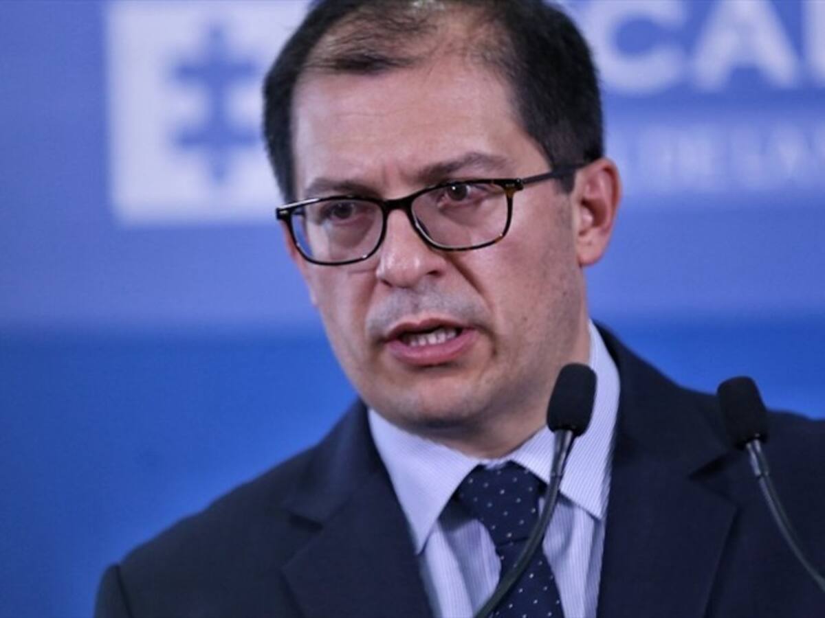 El fiscal Barbosa hizo 83 viajes dentro y fuera del país cuando fue consejero de DD.HH.