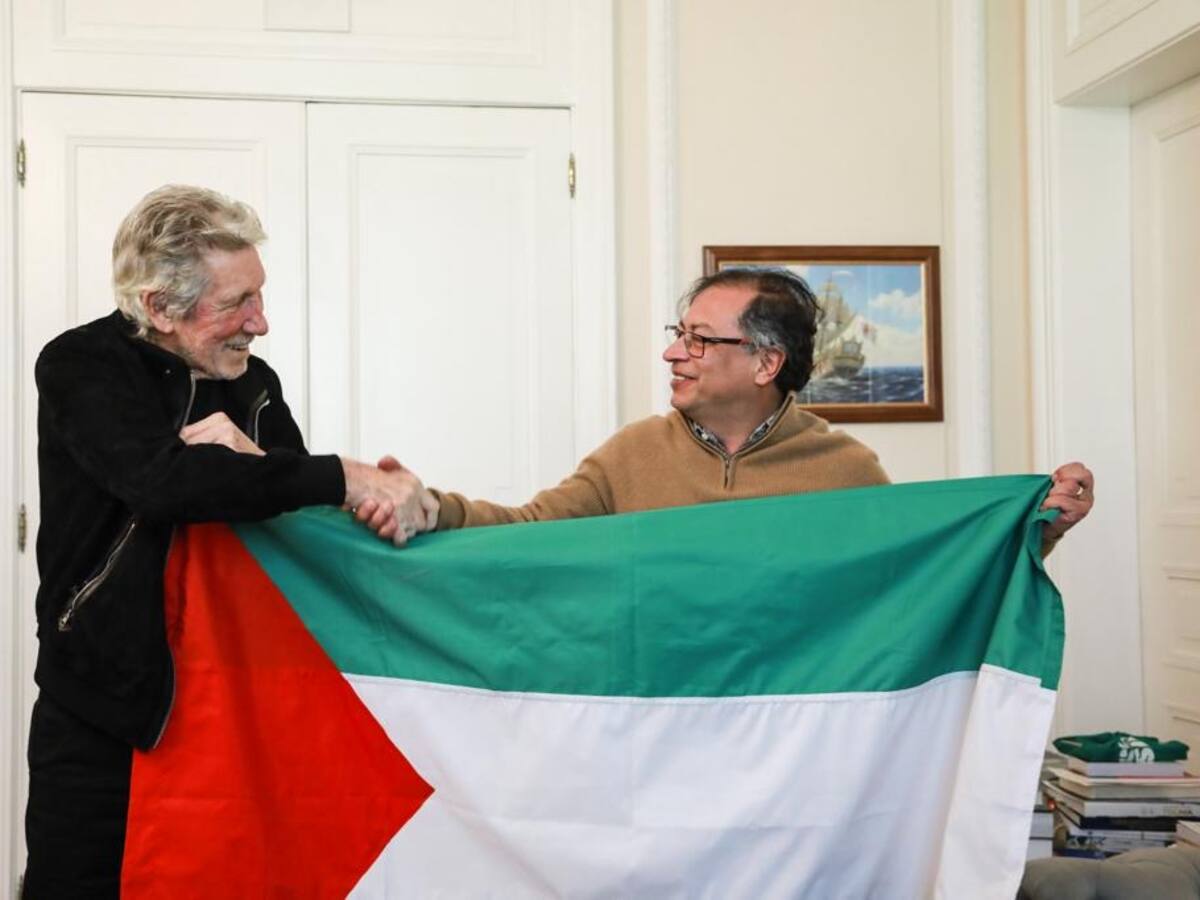 Petro se reunió con el músico británico Roger Waters