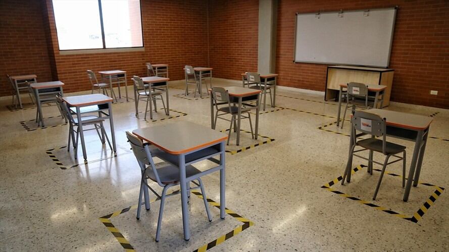 Después de 15 meses de virtualidad, regresaron las clases presenciales de colegios y jardines infantiles. . Foto: Colprensa - Camila Díaz