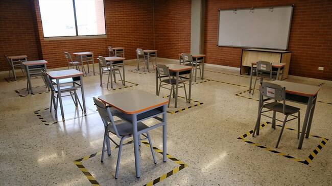 Después de 15 meses de virtualidad, regresaron las clases presenciales de colegios y jardines infantiles. . Foto: Colprensa - Camila Díaz