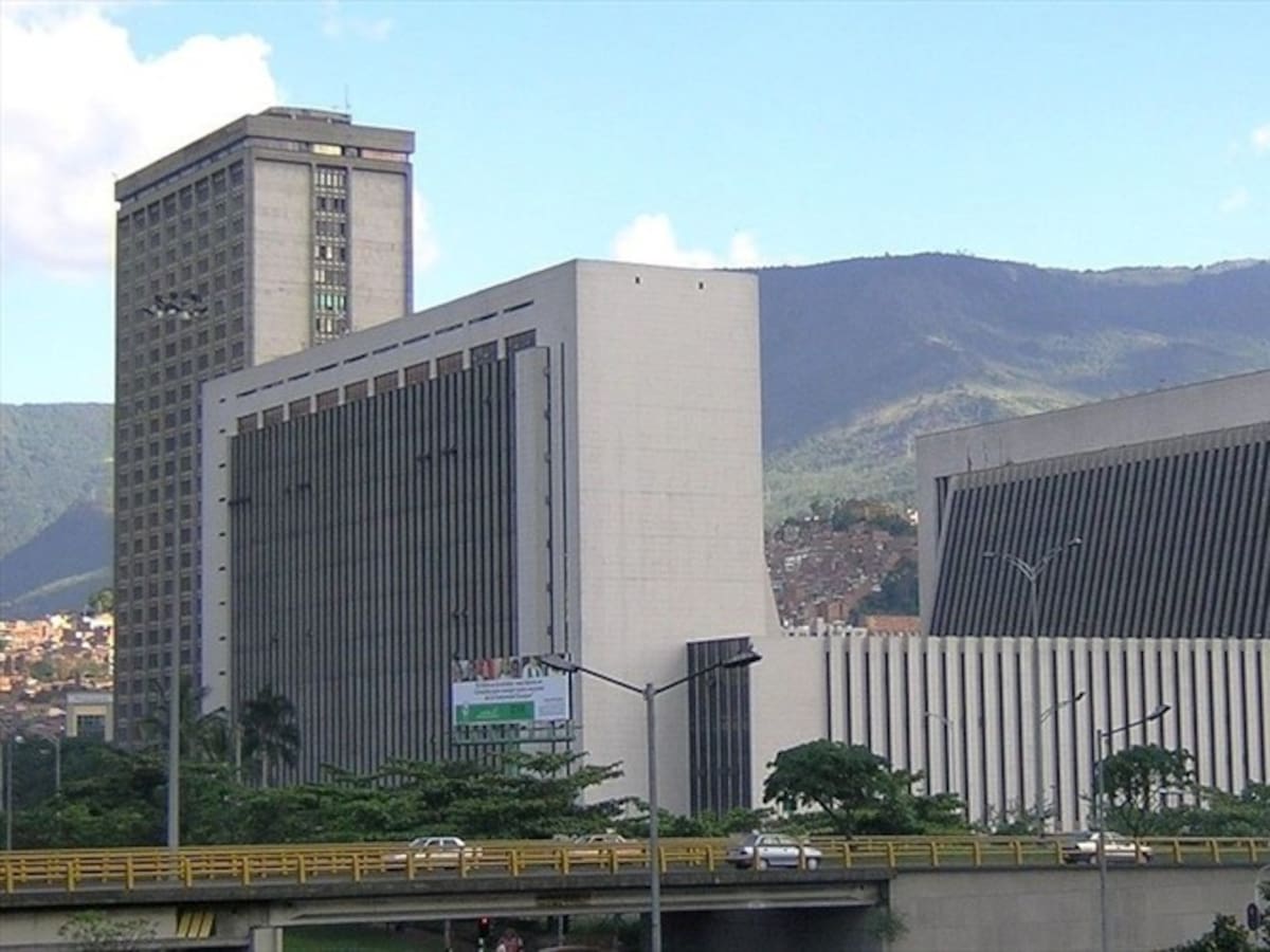 Contratista por el que abrieron proceso a alcalde de Medellín fue aportante de campaña