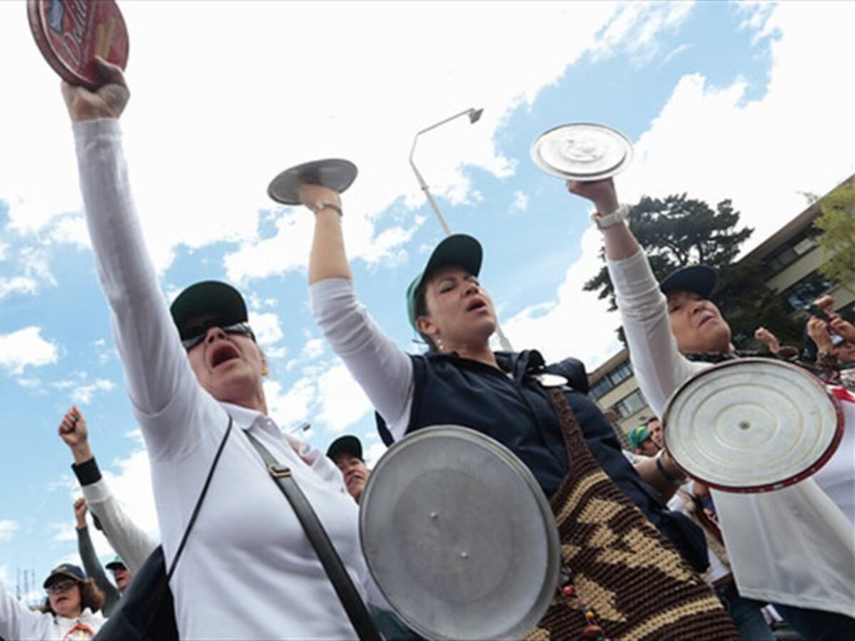 Tras exitosa marcha convocan ‘cacelorazo’ en Barranquilla