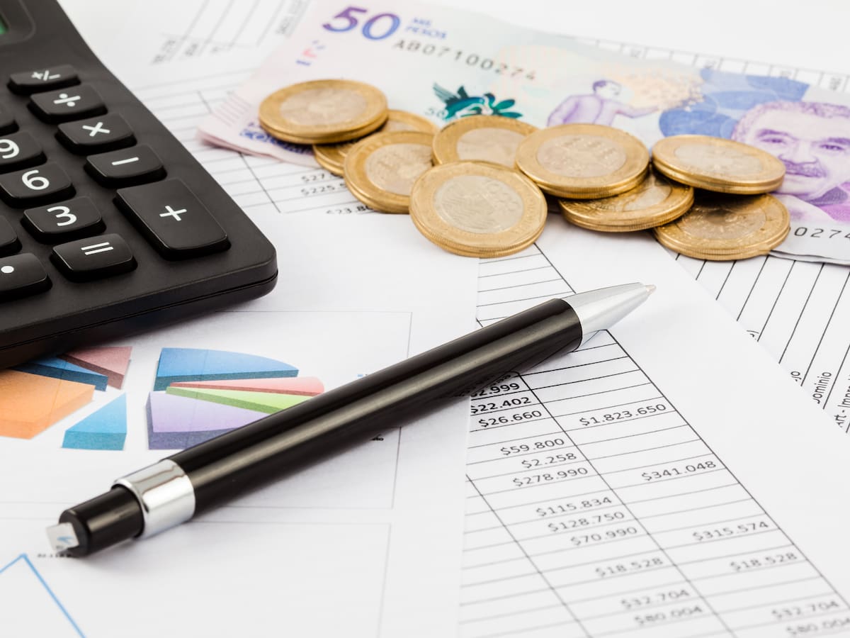 Salario mínimo: empresarios y economistas cuestionan cifra de productividad del DANE