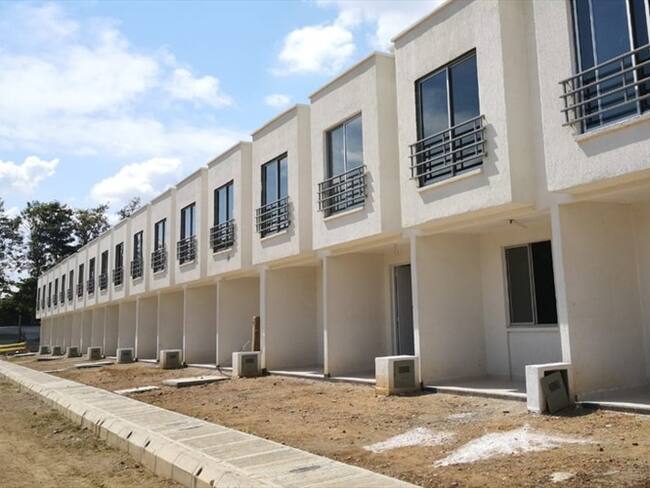Al menos 60 personas, en el municipio de Cereté, Córdoba, compraron casa en la urbanización San Rafael, tercera etapa, a cargo de la constructora Ingeurbanismo. Foto: Cortesía John Edward Mikan
