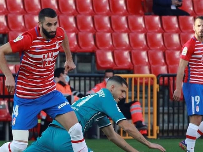El Granada venció por 2-0 este domingo al Betis en un partido de la 14ª jornada da La Liga española . Foto: Agencia EFE