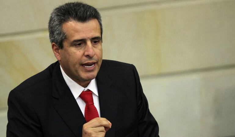 El presidente del Senado, Luis Fernando Velasco.