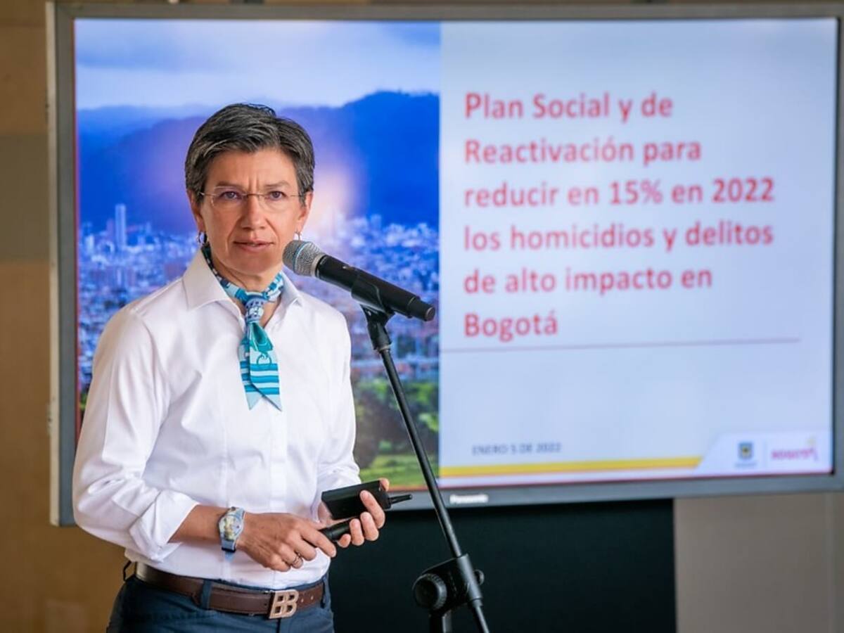 Claudia López fue destacada junto a siete líderes mundiales por la revista TIME