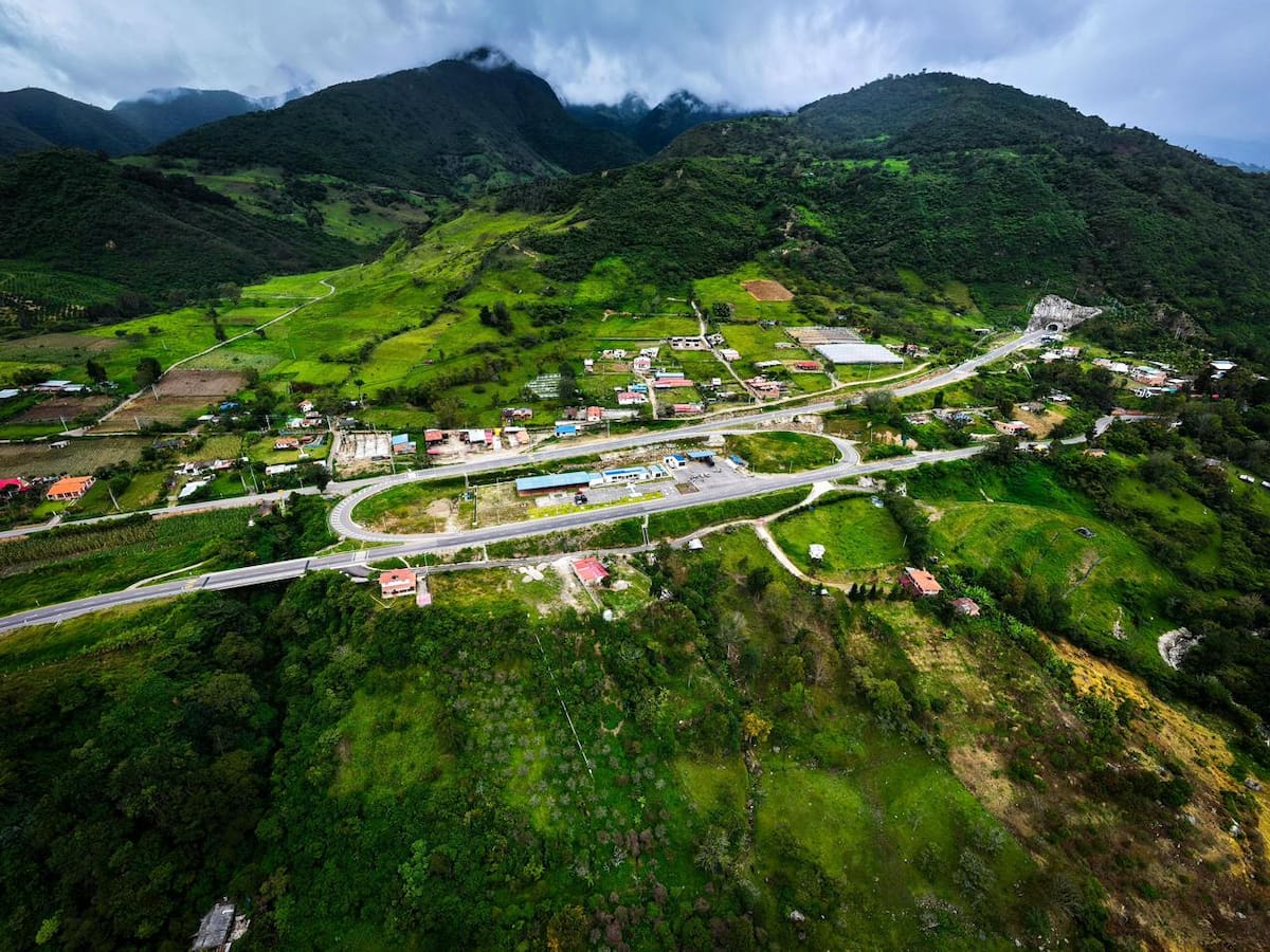 Los peajes y la infraestructura del corredor Bucaramanga - Pamplona pasan a cargo de INVÍAS