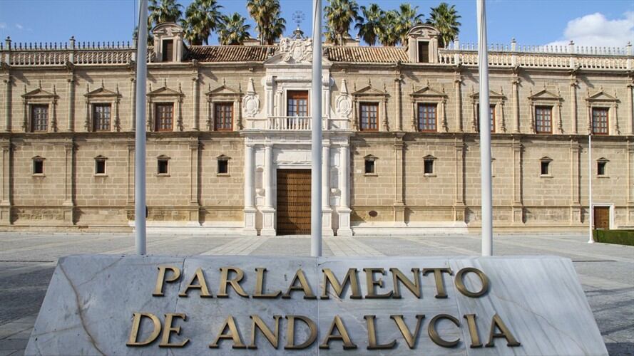 Rata llega hasta el parlamento de España y causa terror. Foto: Getty Images/ Soyazur