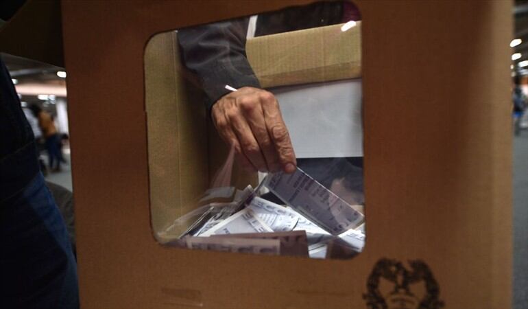 Para usted, ¿cuál es el propósito de las encuestas de intención de voto?. Foto: Getty Images