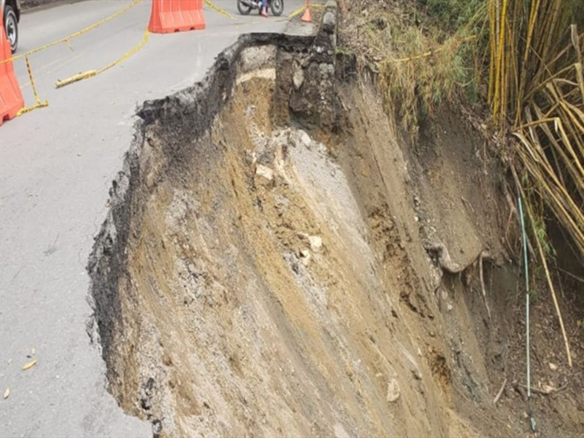 Fue cerrada la vía Bucaramanga-San Gil tras las lluvias