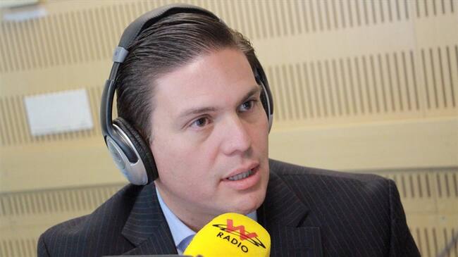 Juan Carlos Pinzón en La W. Foto: La W con Vicky Dávila