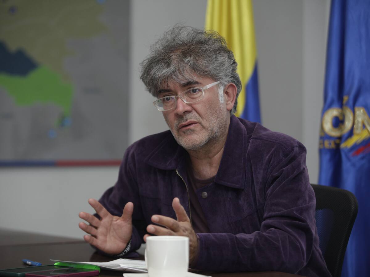 “Debo tomarme un respiro”: director de Migración Colombia sobre su renuncia