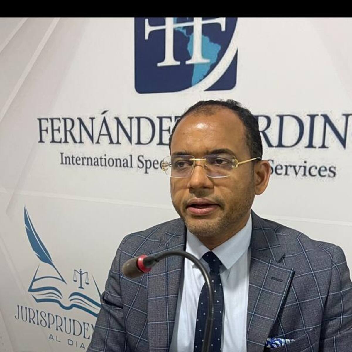 “No se solicitará suspender la audiencia”: abogado Alex Fernández sobre Allan Scalzo