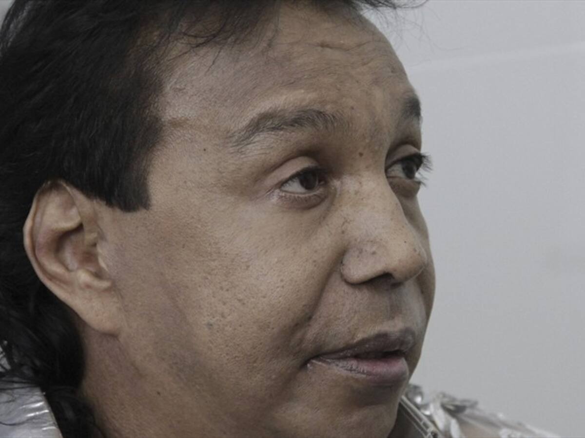 Tumba de Diomedes Díaz amaneció llena de flores en homenaje a su cumpleaños