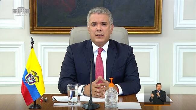 "Colados" en la vacunación COVID-19. Foto: Presidencia