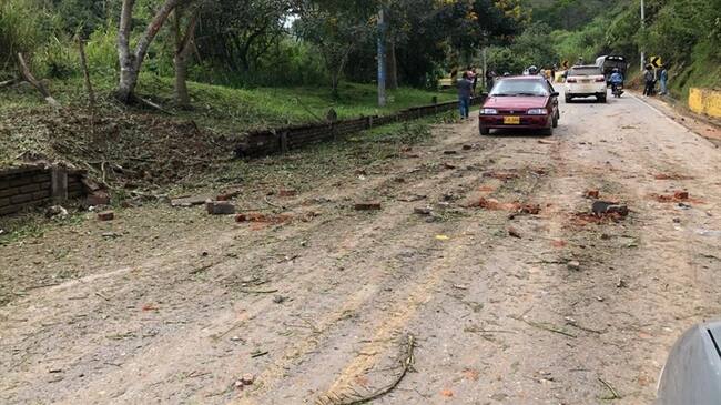 Activan carga explosiva a caravana del Ejército. Foto: Cortesía